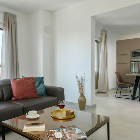 Dora Fuer 4 Personen Und 1 Kind By Interhome Apartamento