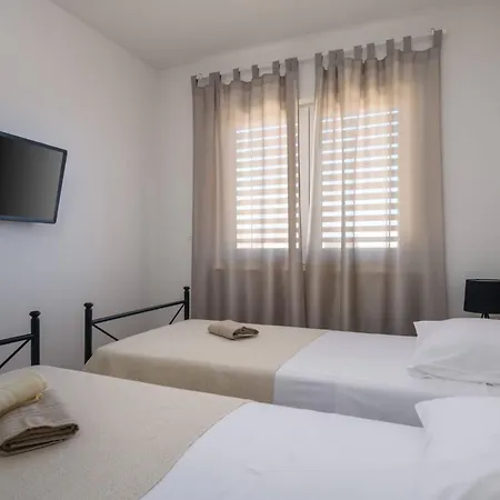 Apartamento Dora Fuer 4 Personen Und 1 Kind By Interhome *